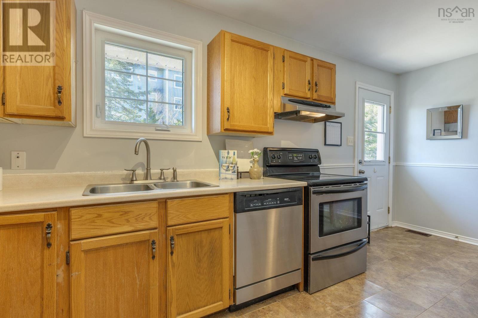 Property 21 of 36 of 107 Shrewsbury Road