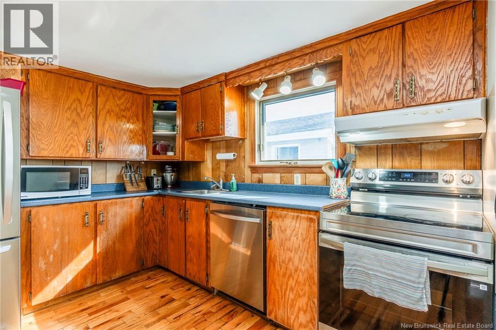 17 Summit Drive - Image 2