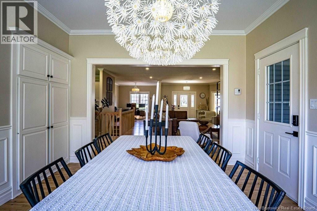 90 MacLean Court - 8