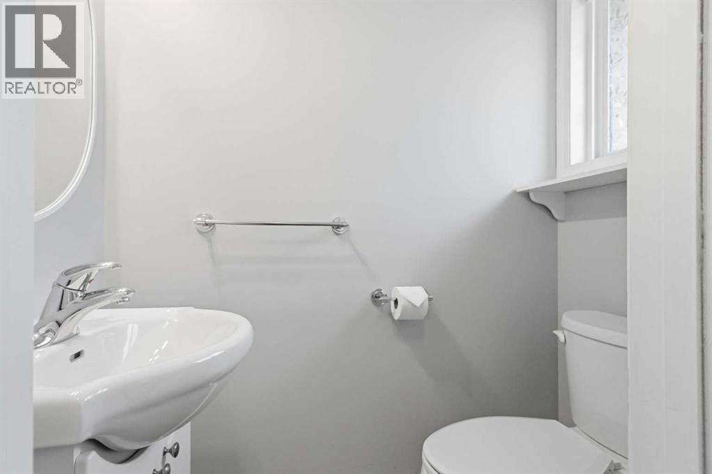 600 Signal Road, Fort McMurray