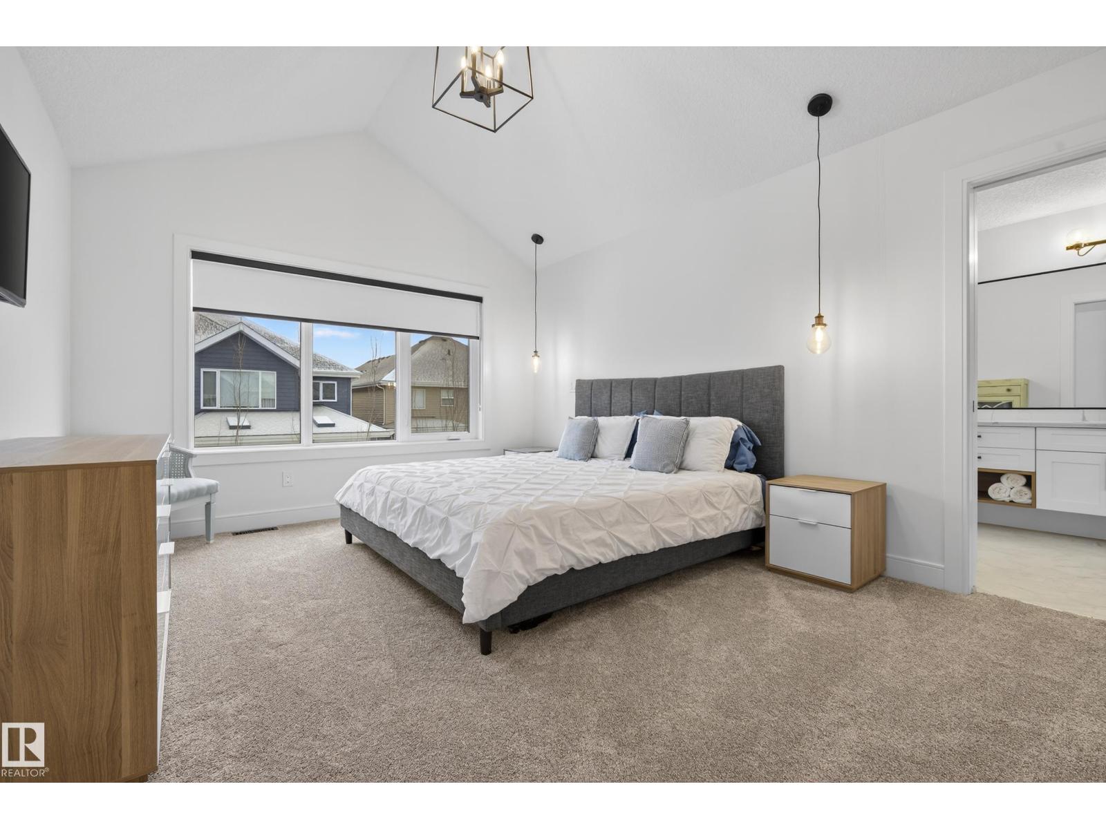 4470 SUZANNA CR SW, Edmonton