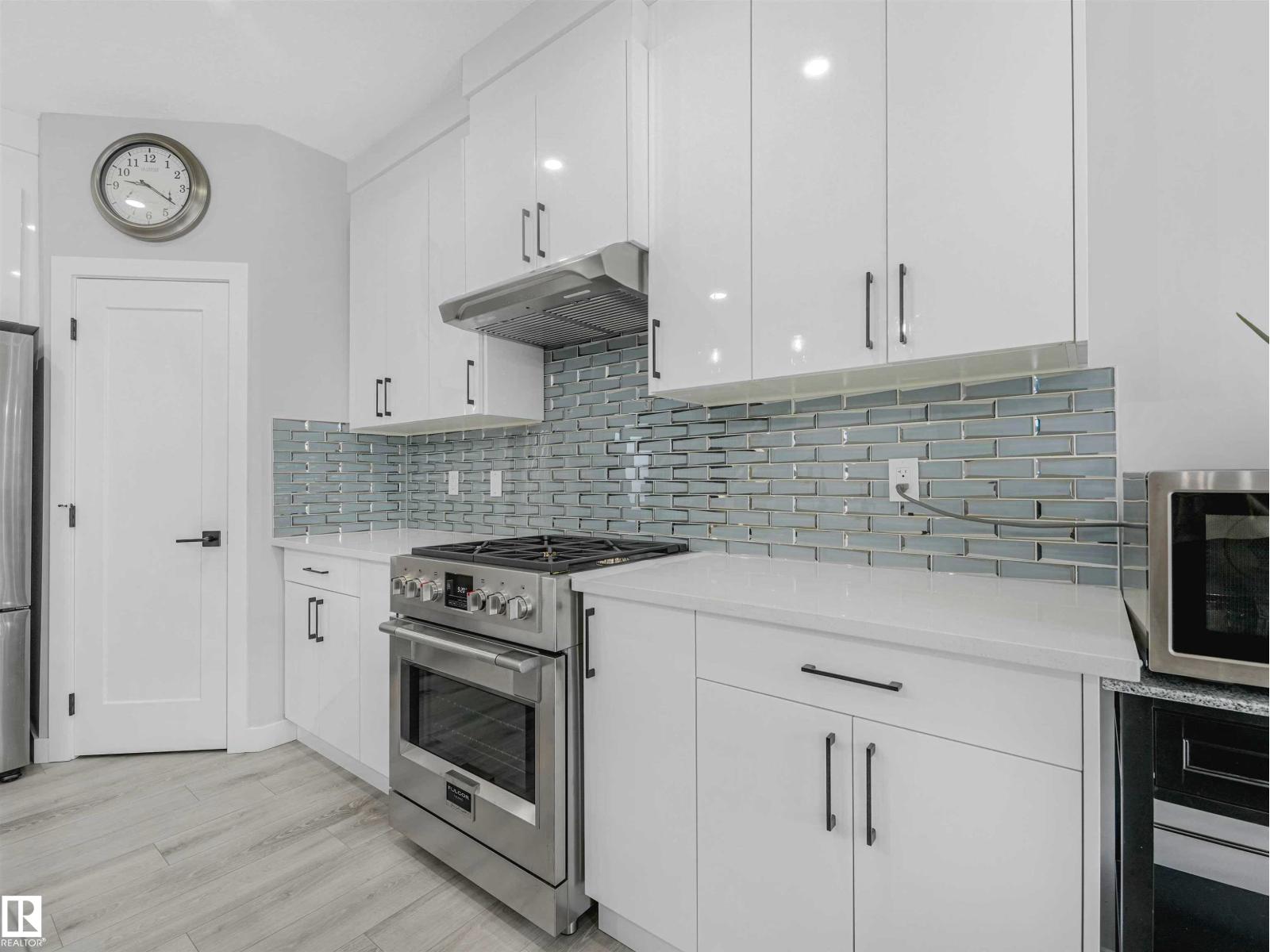 525 KLEINS CO — photo 16