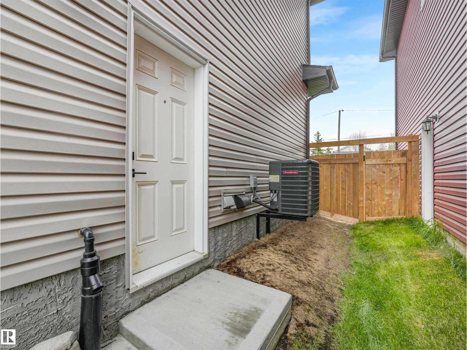 525 KLEINS CO — photo 9