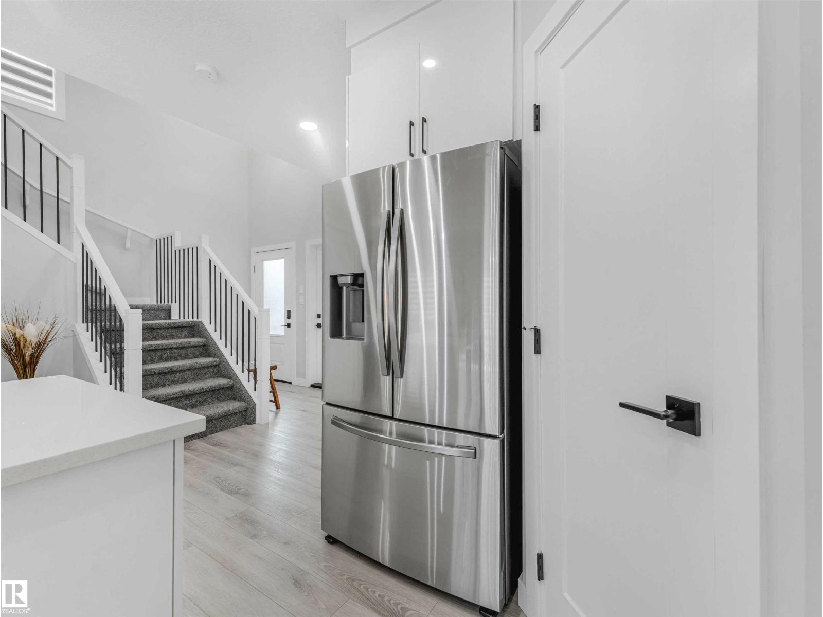 525 KLEINS CO — photo 18