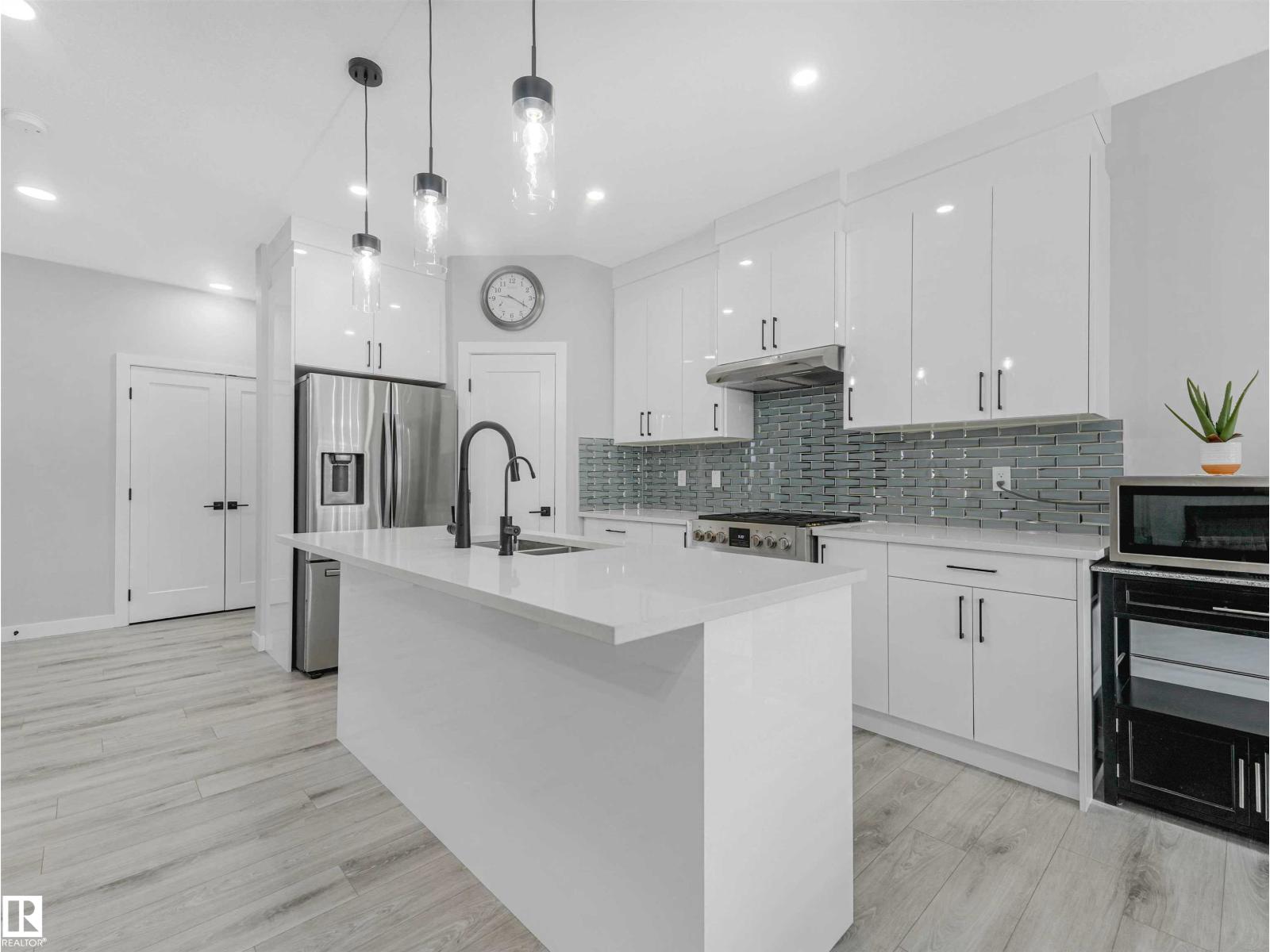 525 KLEINS CO — photo 15