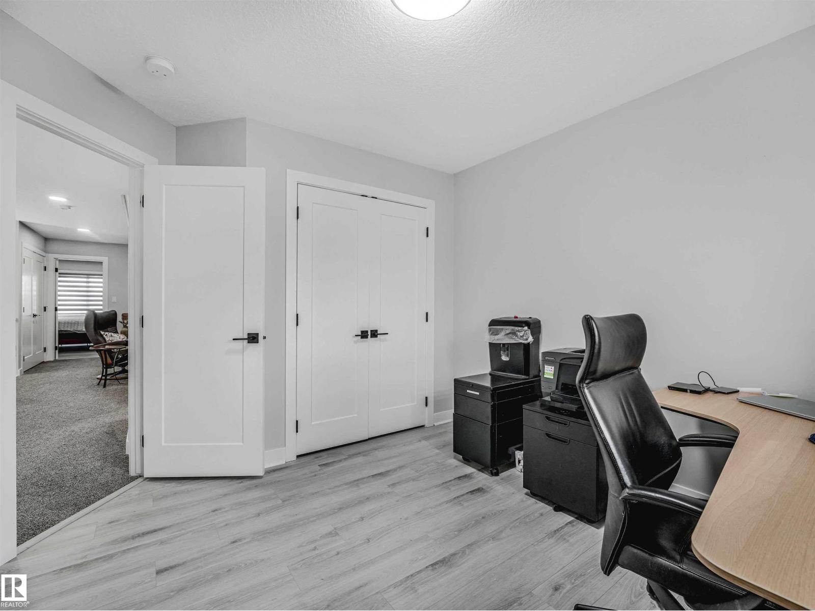 525 KLEINS CO — photo 31
