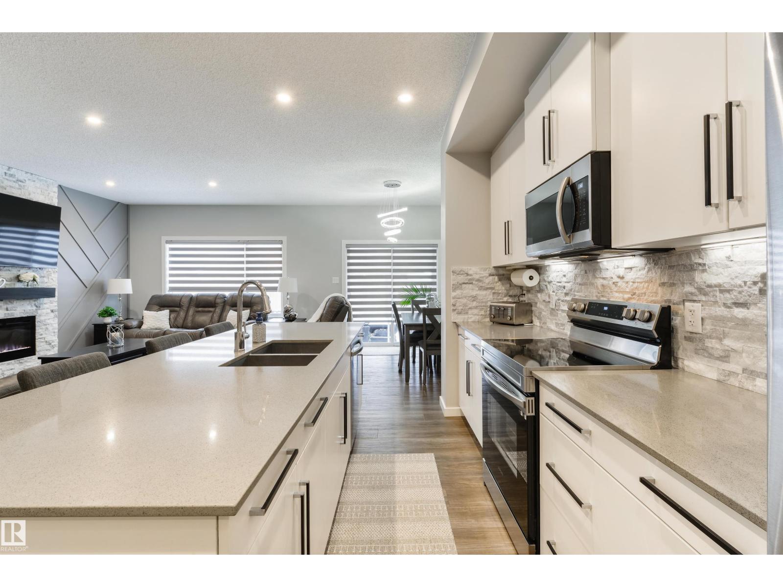 27 PROSPECT PL - 6