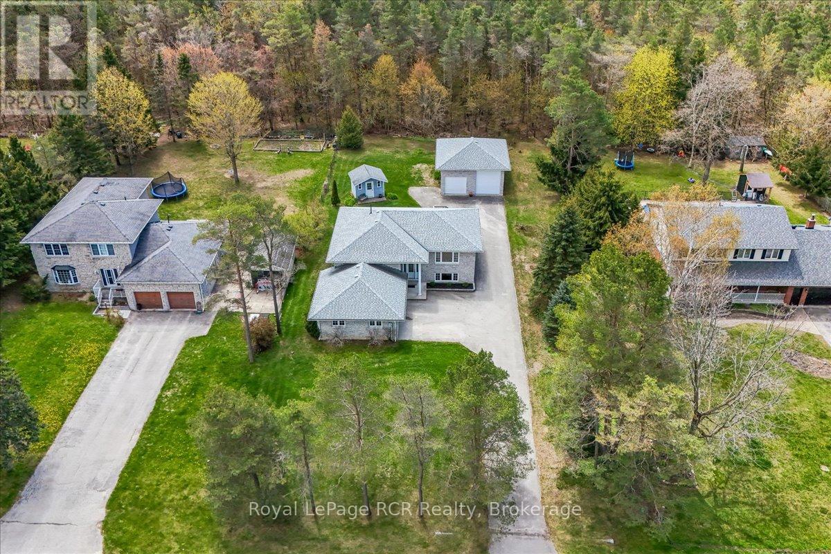 30 PINE TREE DRIVE - 32