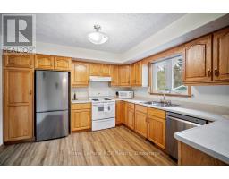 30 Pine Tree Drive, South Bruce Peninsula, ON N0H1P0 Photo 13