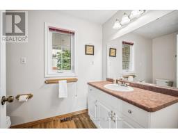 30 Pine Tree Drive, South Bruce Peninsula, ON N0H1P0 Photo 18