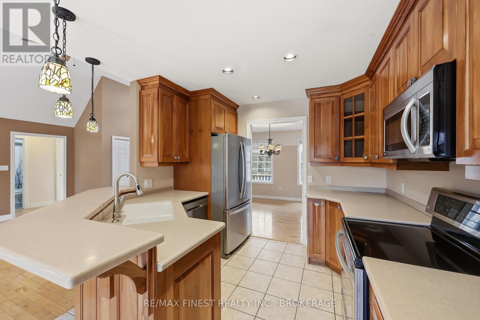 2926 LAKE ROAD - 13