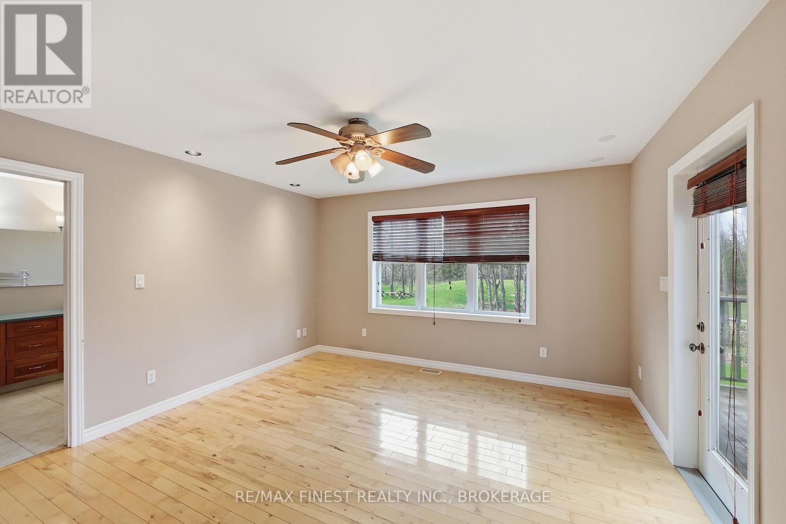 2926 LAKE ROAD - 16