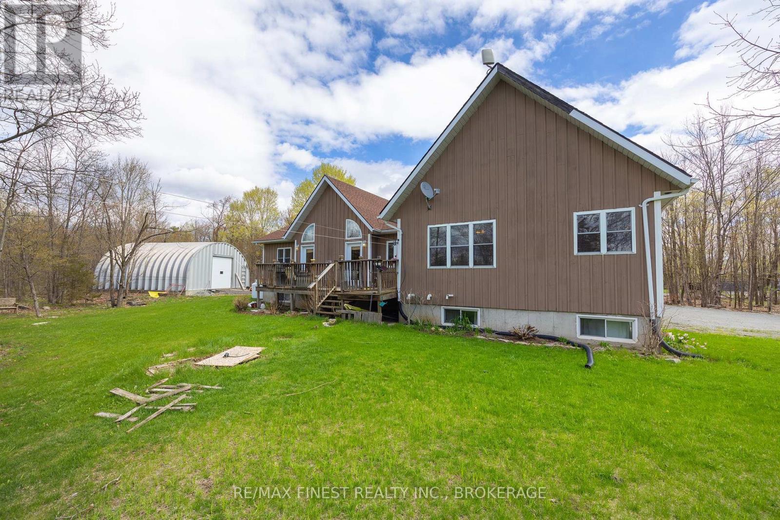 2926 LAKE ROAD - 29