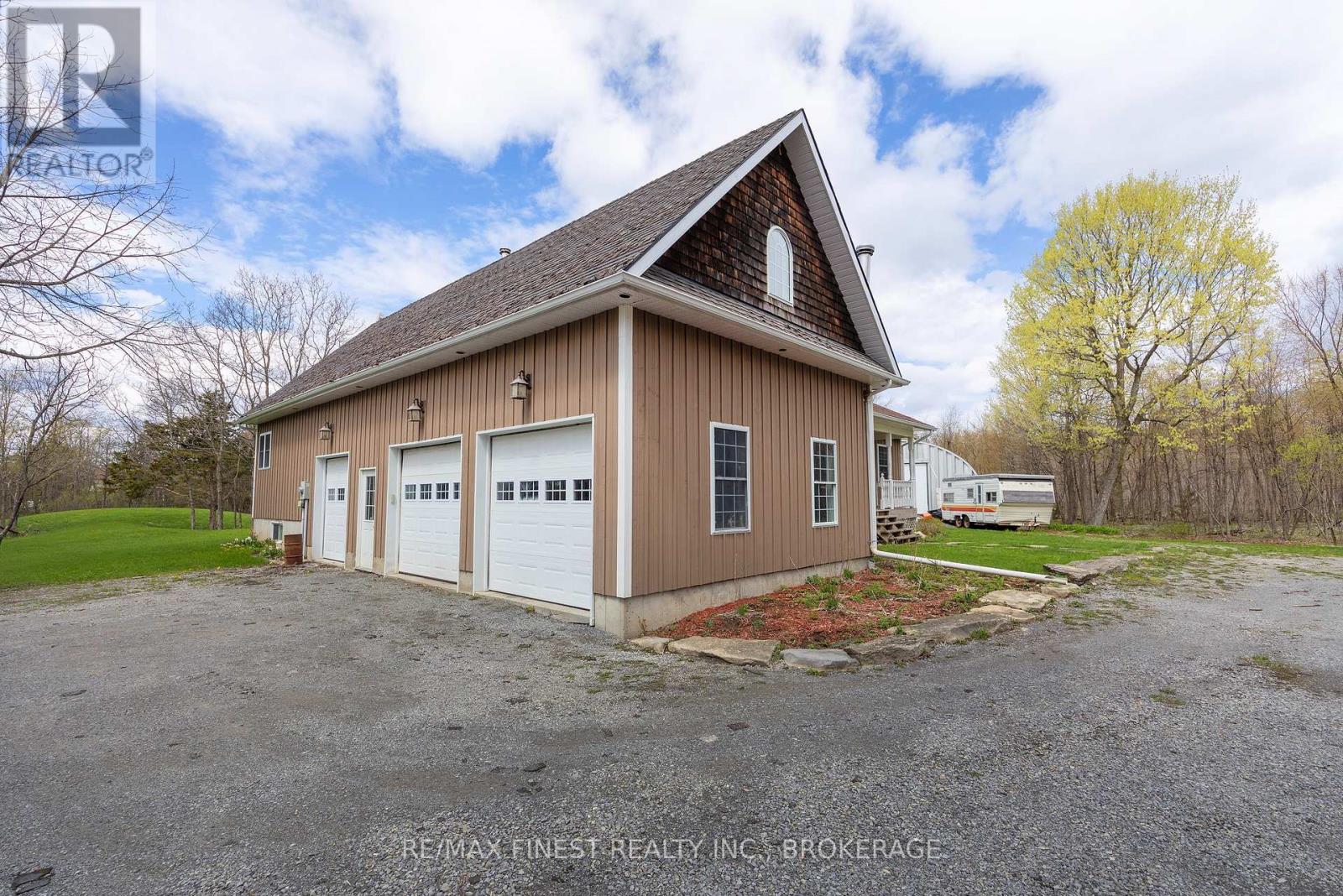 2926 LAKE ROAD - 30