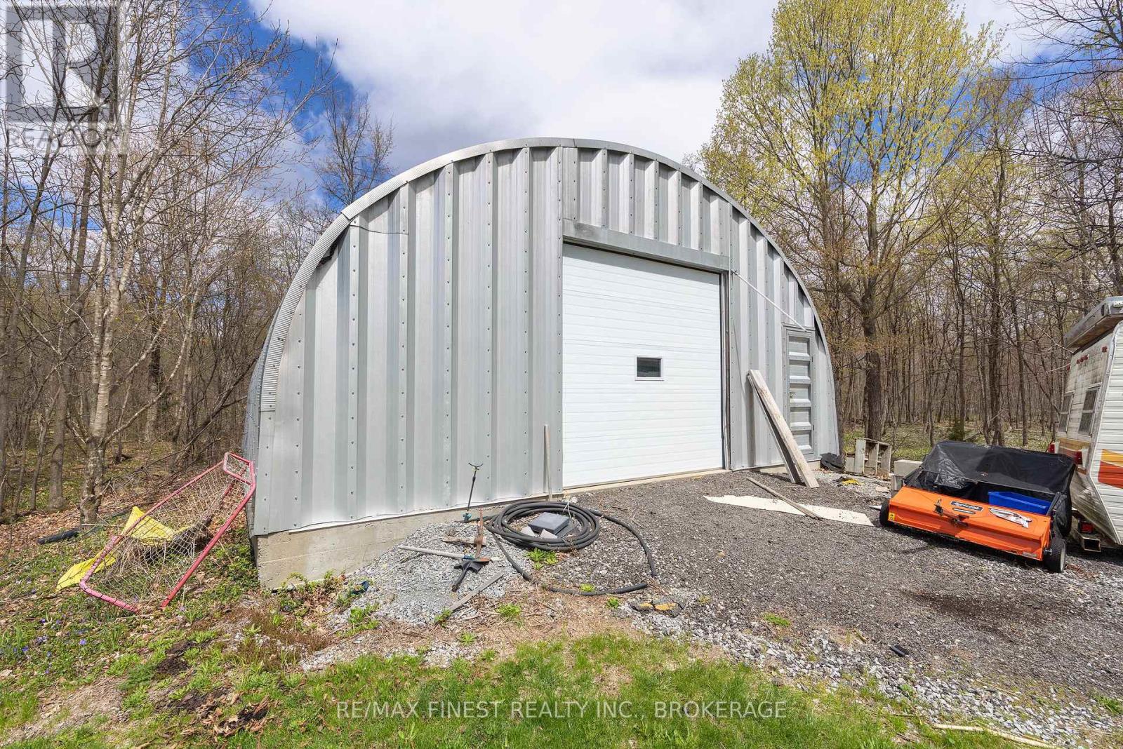 2926 LAKE ROAD - 31