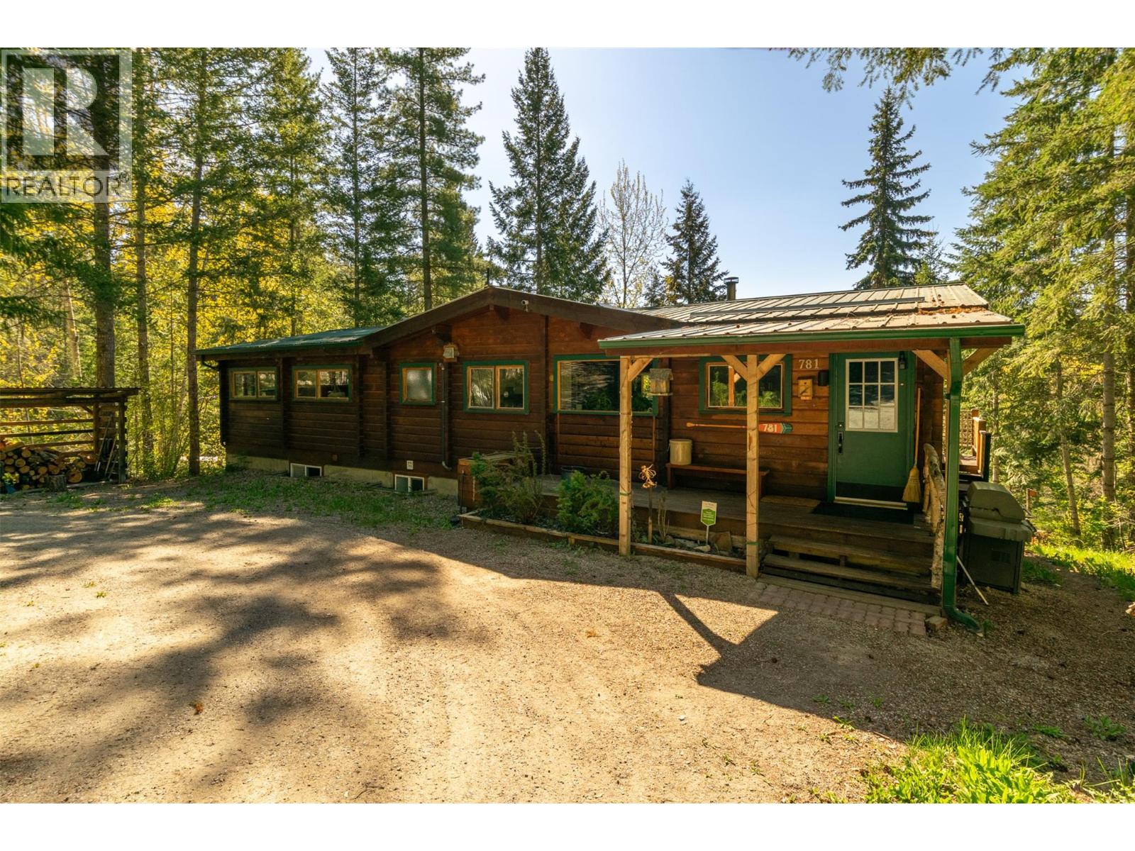 781 Gardom Lake Road - 54