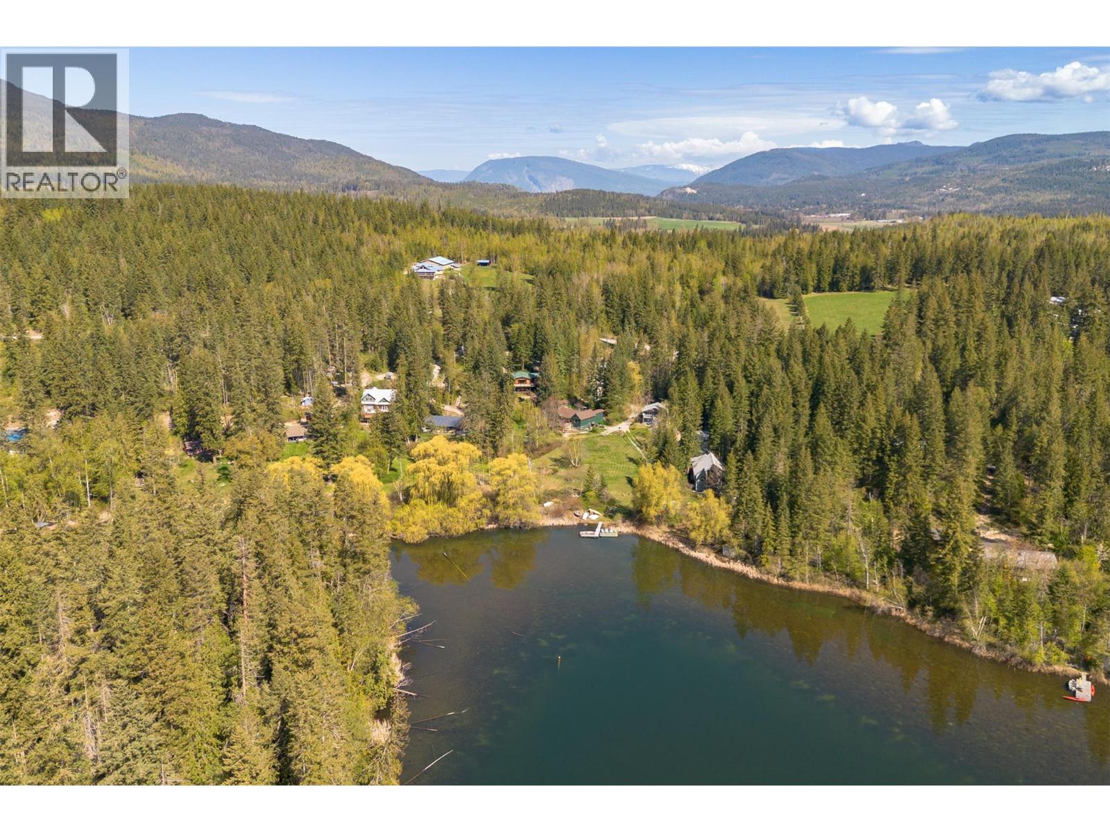 781 Gardom Lake Road - 85
