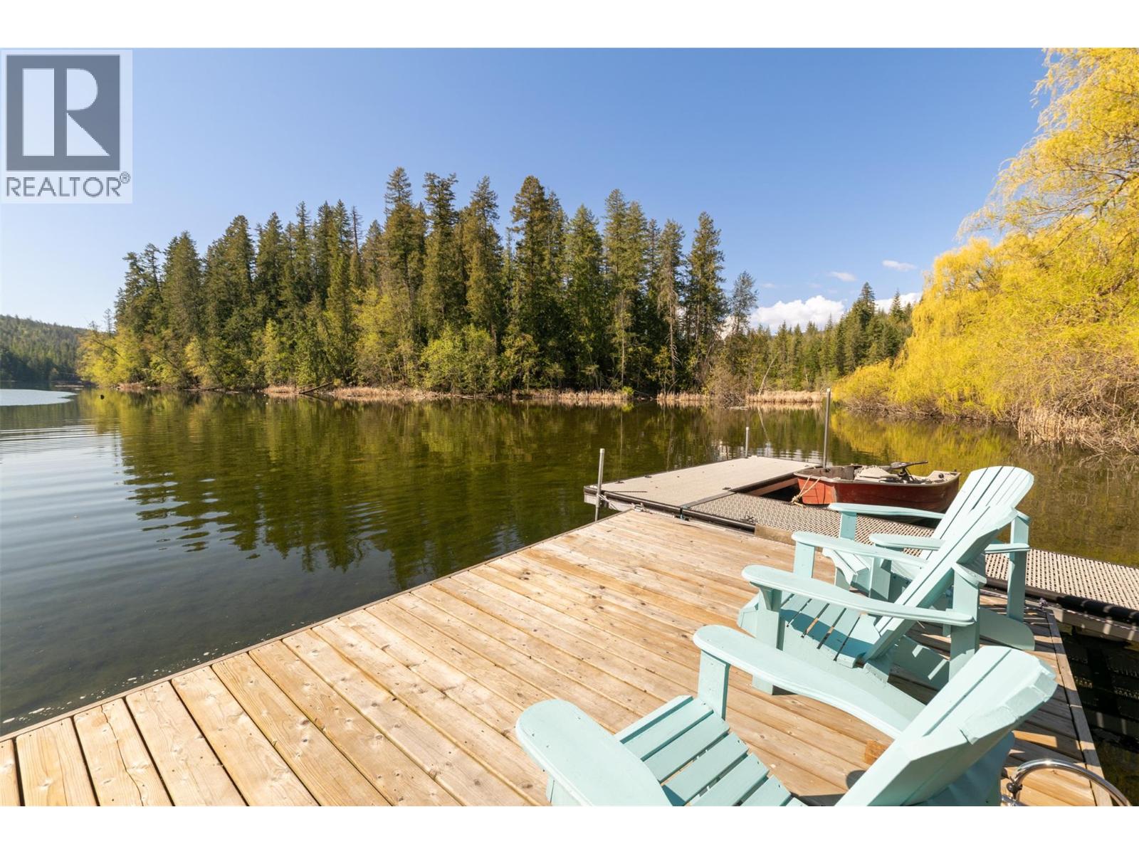 781 Gardom Lake Road - 77