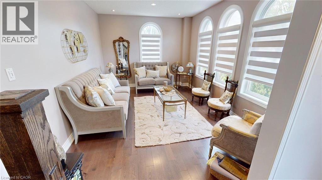 6466 LISGAR Drive - 4