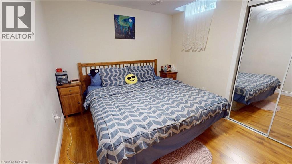 6466 LISGAR Drive - 34