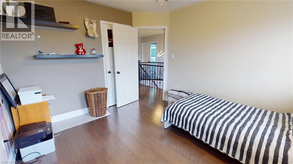 6466 LISGAR Drive - 18