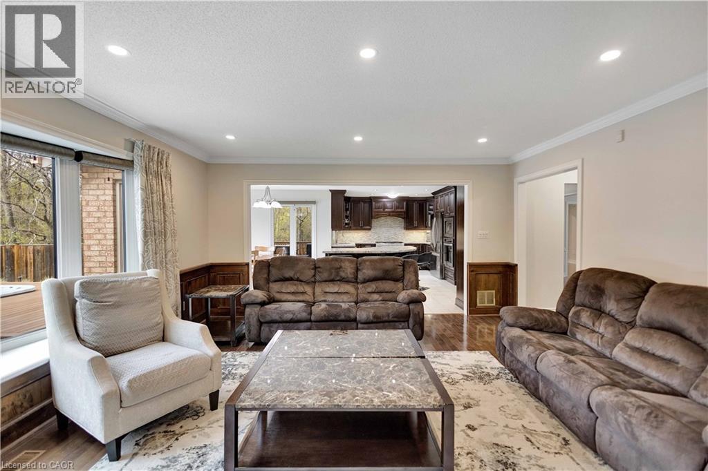 1398 WINTERBERRY Drive - 16