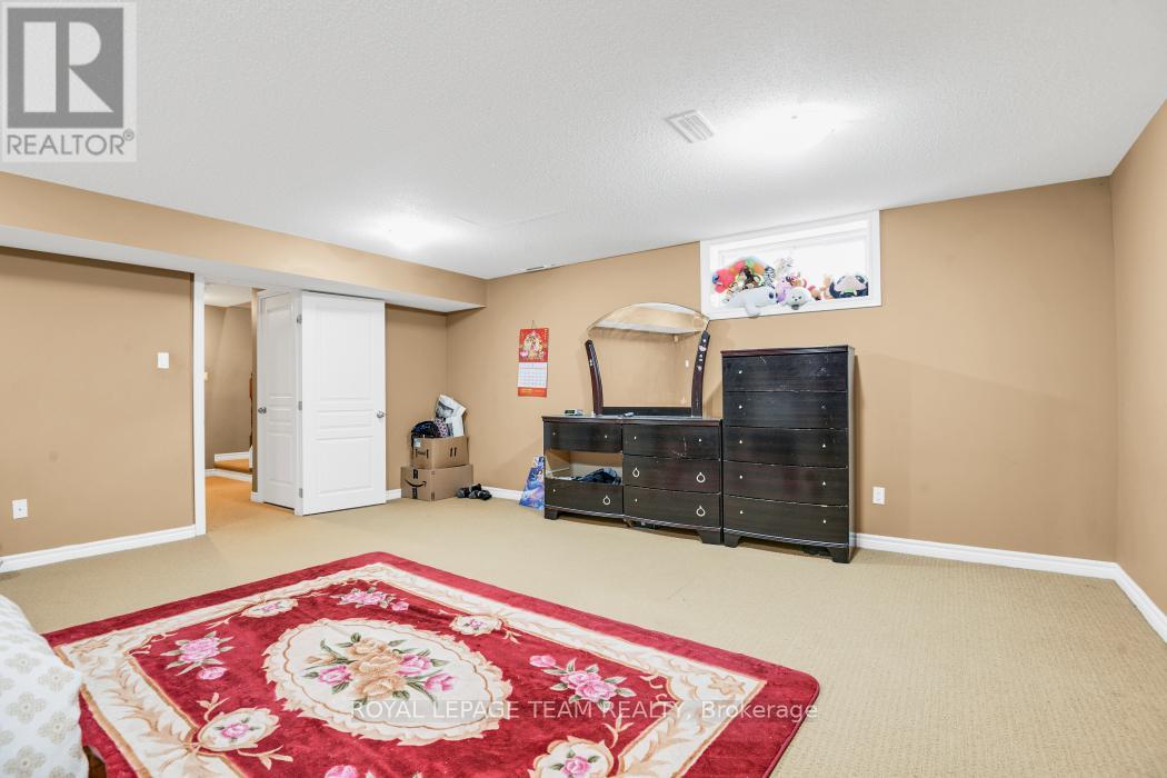217 CLARIDGE DRIVE - 30