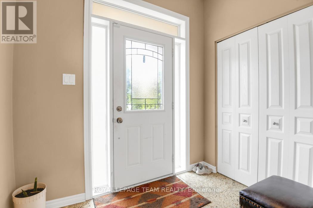 217 CLARIDGE DRIVE - 4