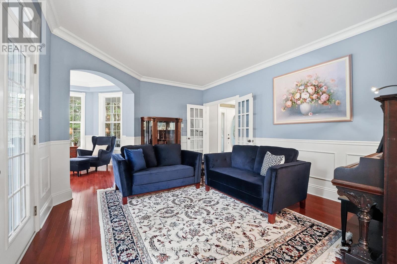 42 MARCHVALE DRIVE - 22