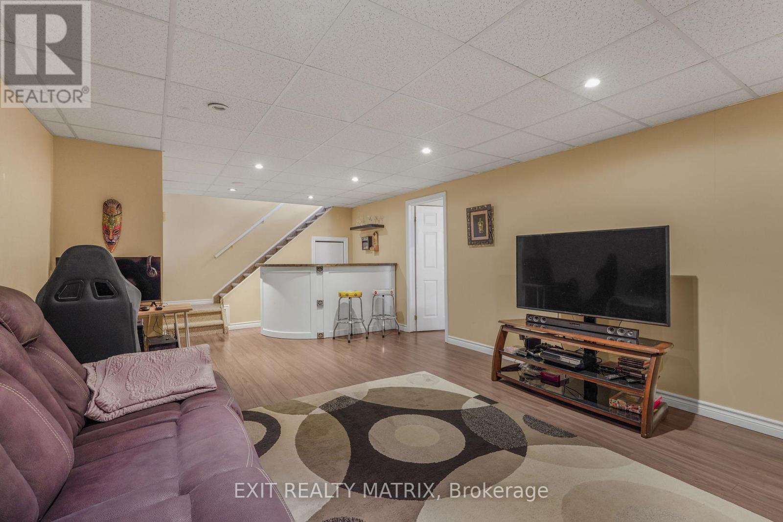 217 MACDOUGALL STREET - 24