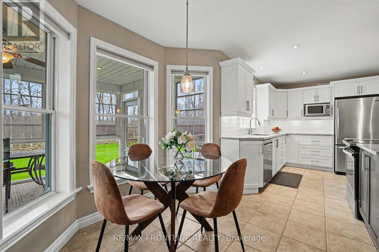 146 ORCHARD CRESCENT - 20