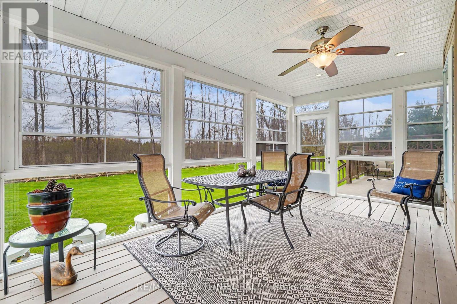 146 ORCHARD CRESCENT - 21