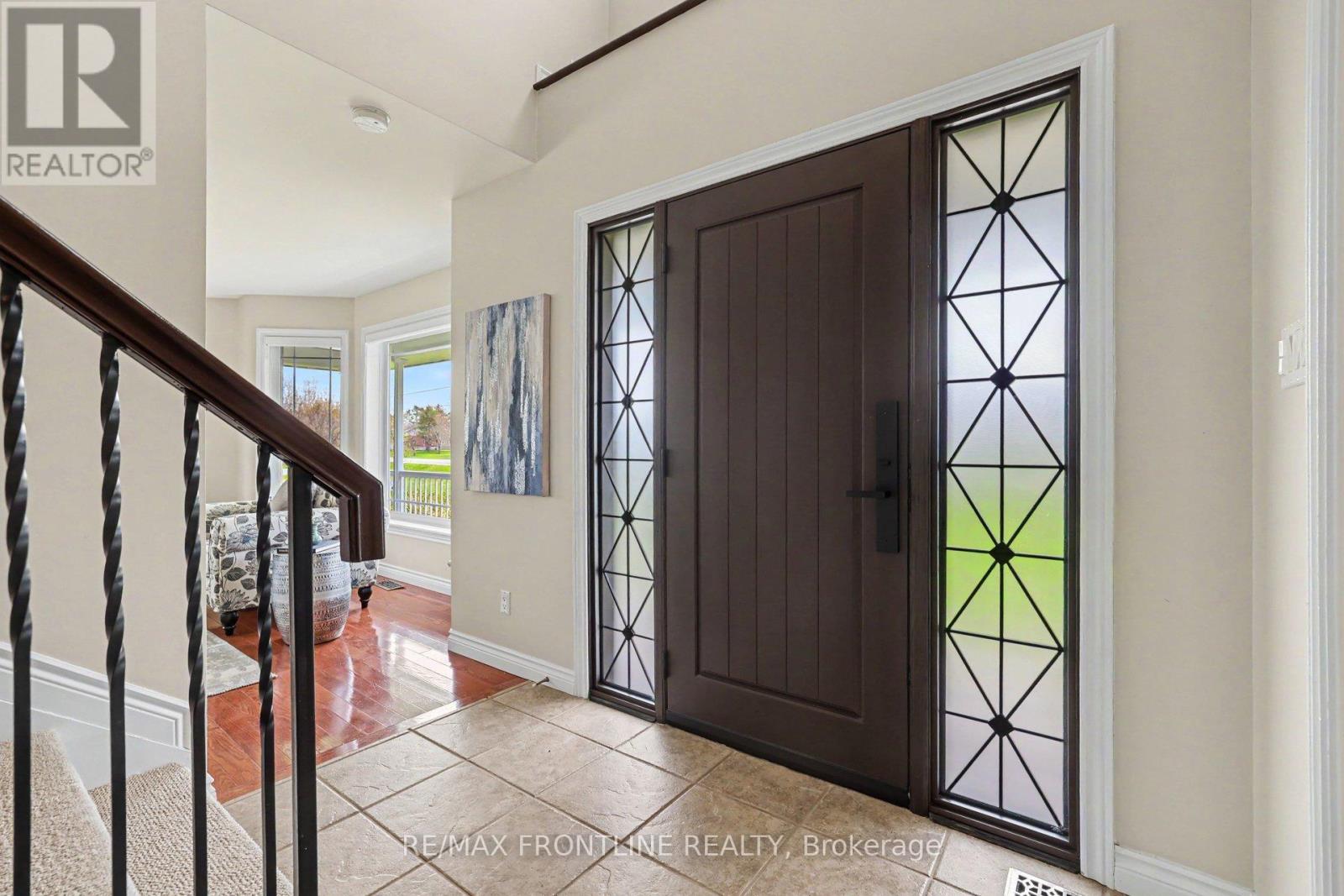 146 ORCHARD CRESCENT - 5