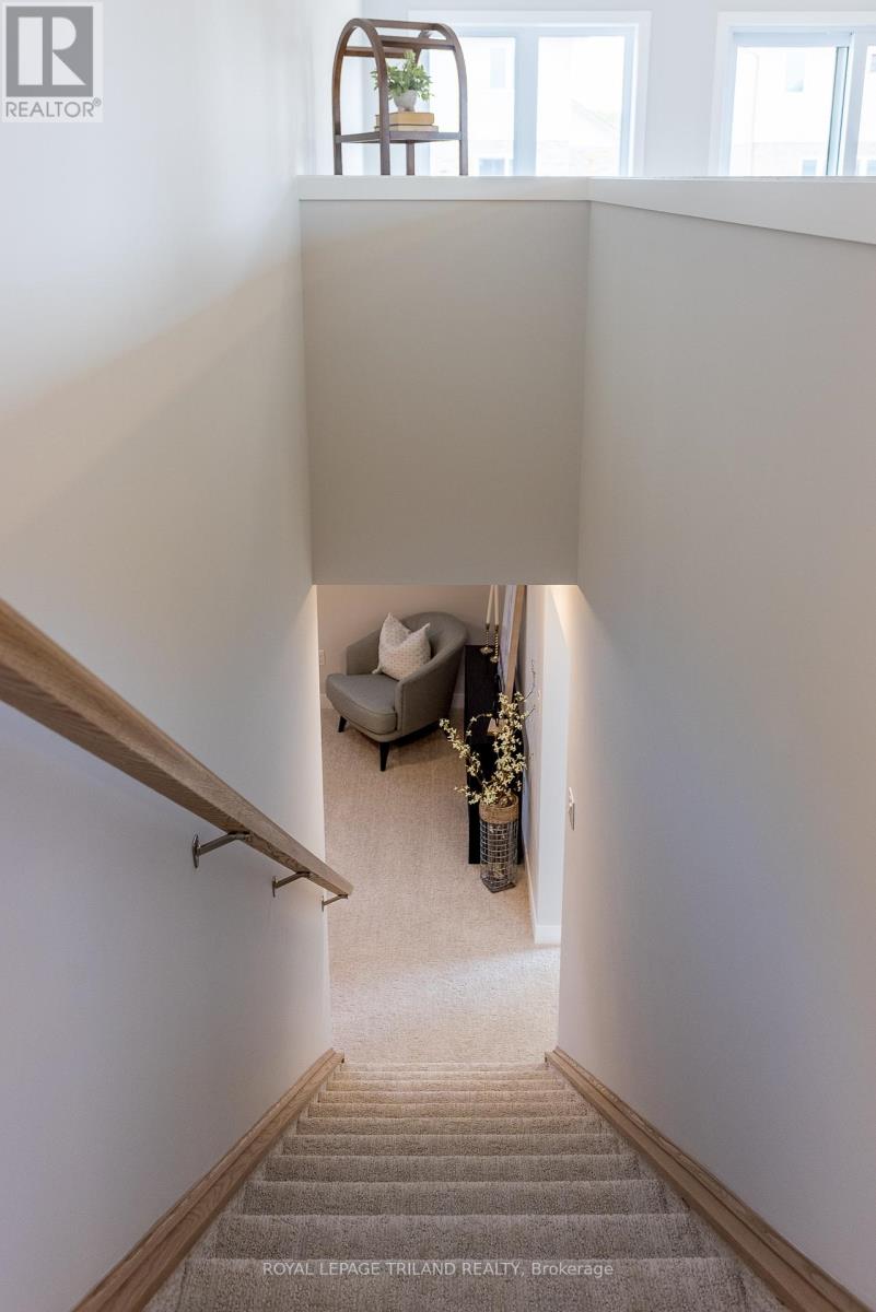144 STYLES DRIVE - 23