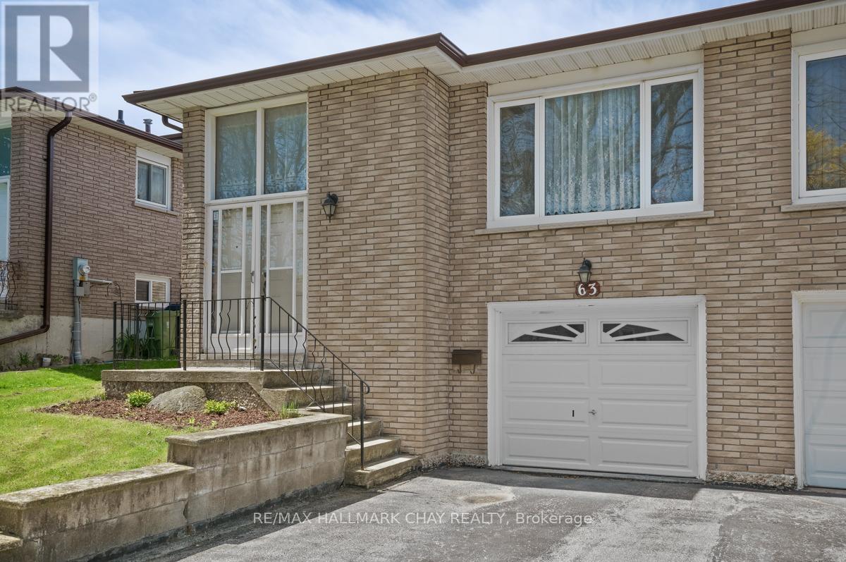 63 FRED BLAND CRESCENT - 1