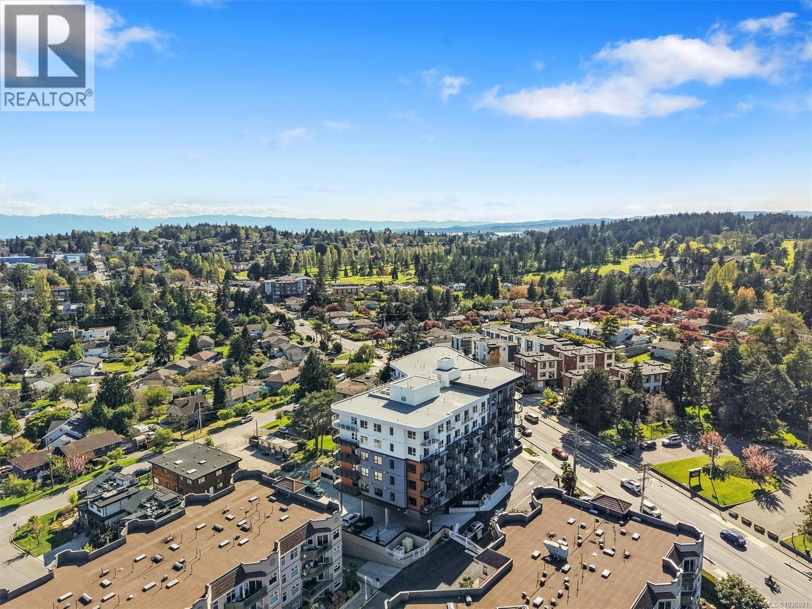 #103 1075 Tillicum Rd - 5