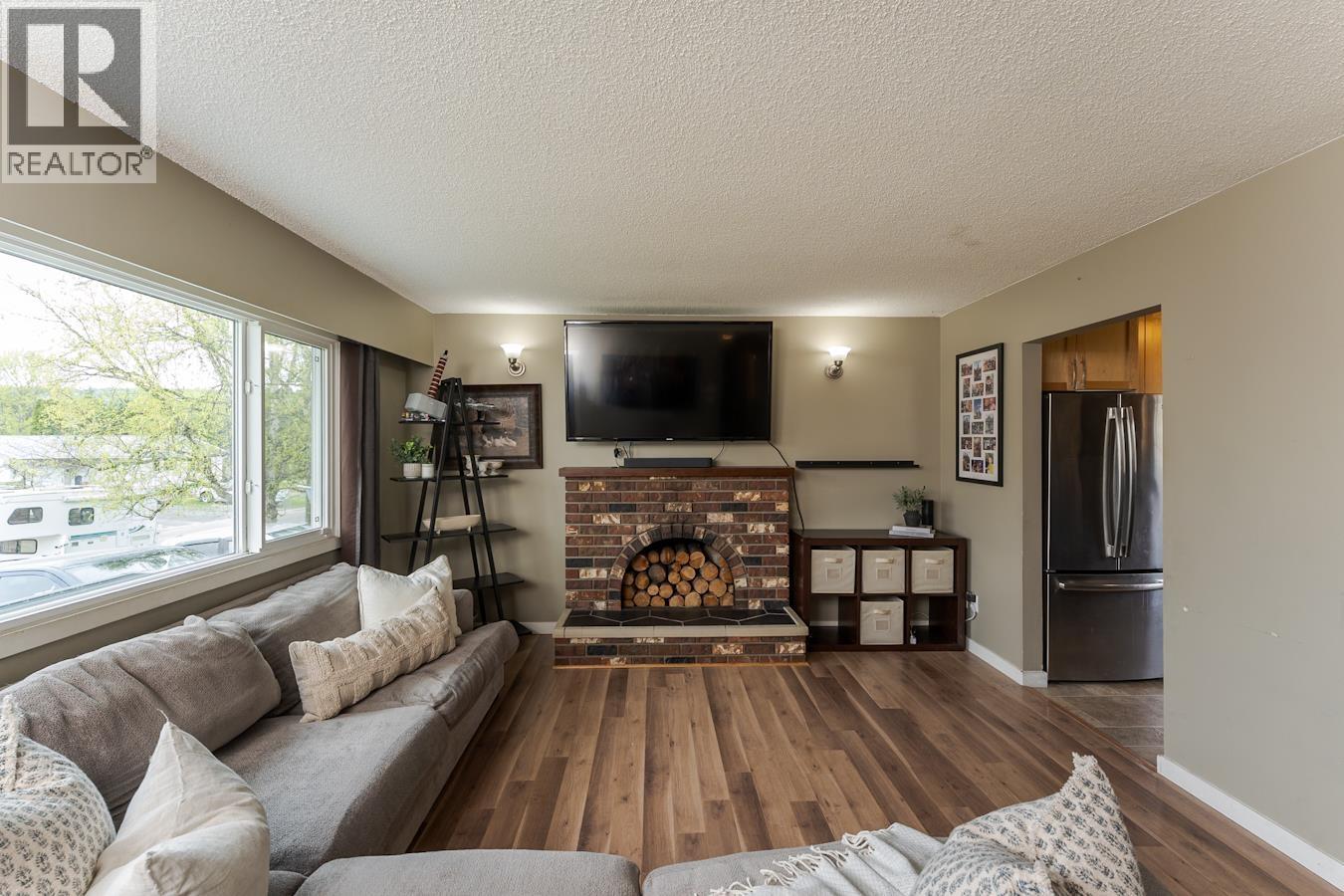 4358 EWEN AVENUE - 4