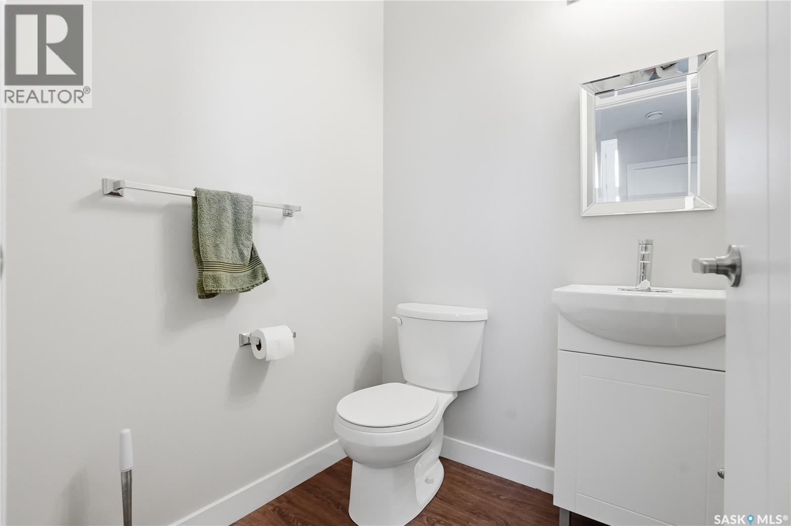 1407 Hughes DRIVE - 16