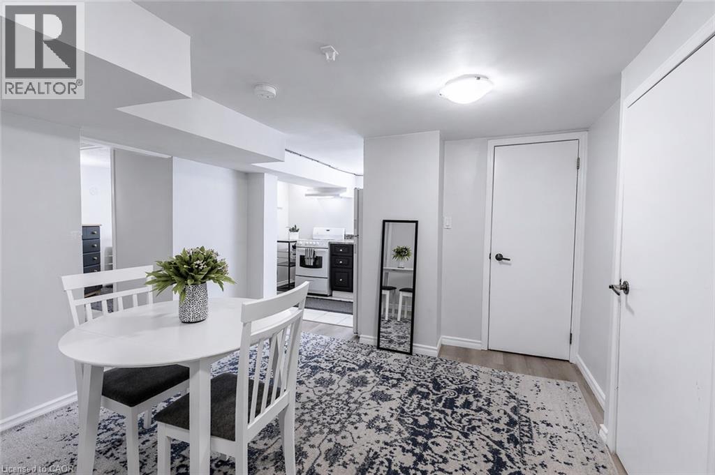 110 LORNE Crescent - 22