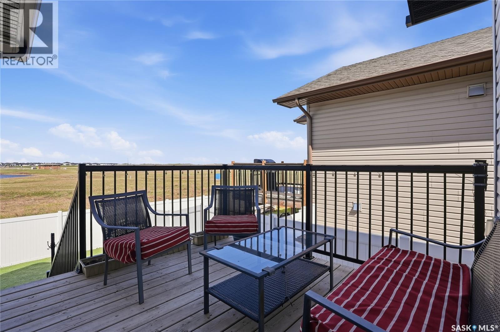 1407 Hughes DRIVE - 32