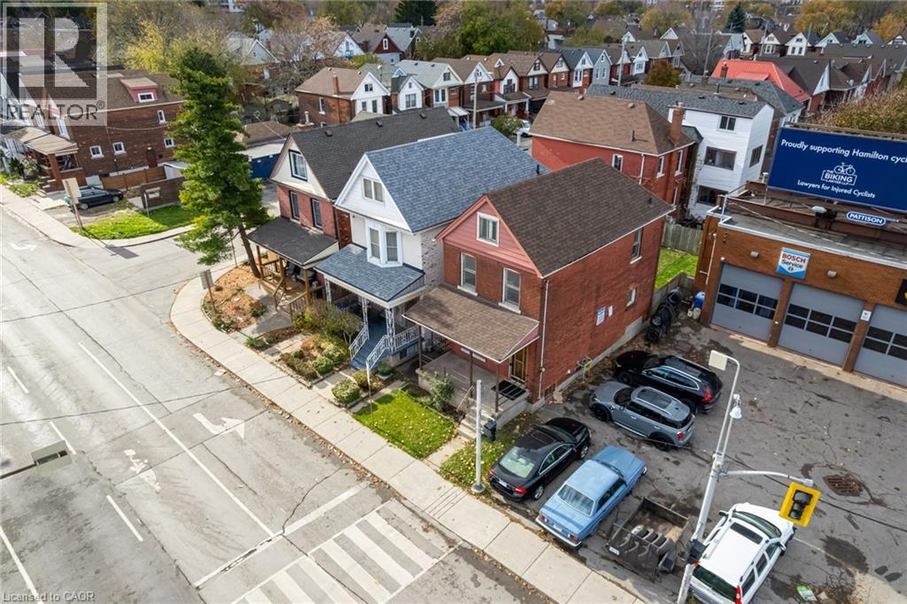 53 SHERMAN Avenue N - Image 2