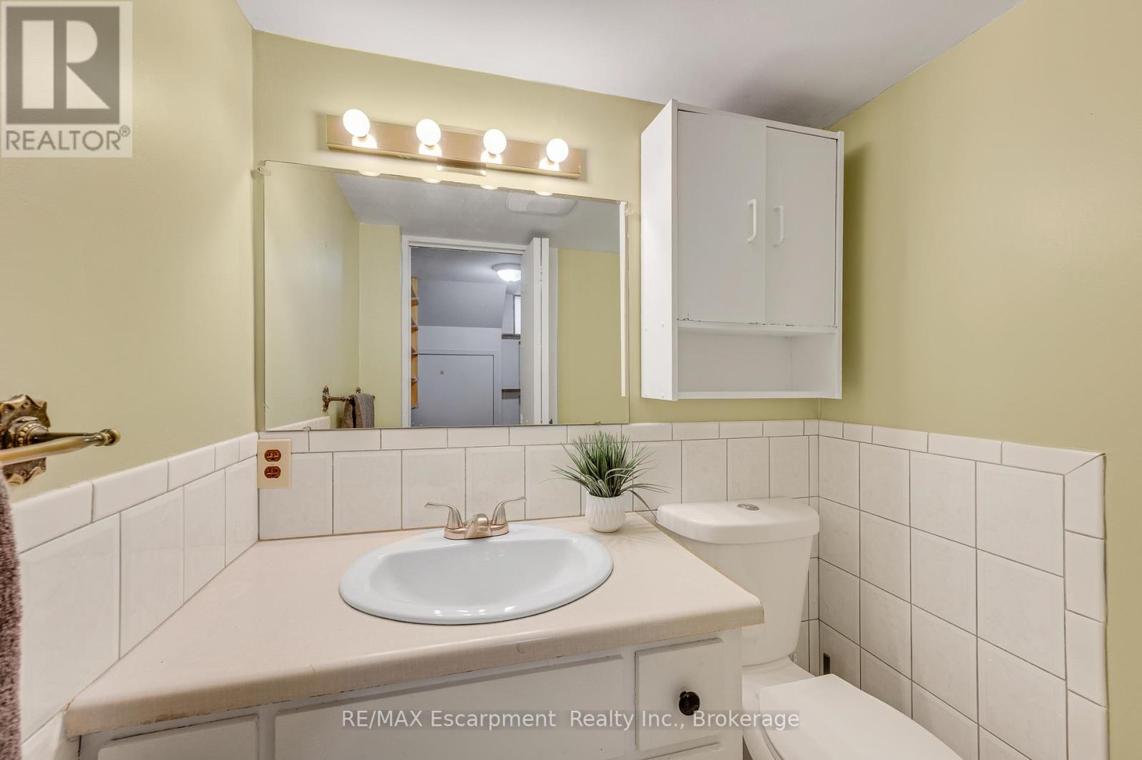 3 TANAGER COURT - 23
