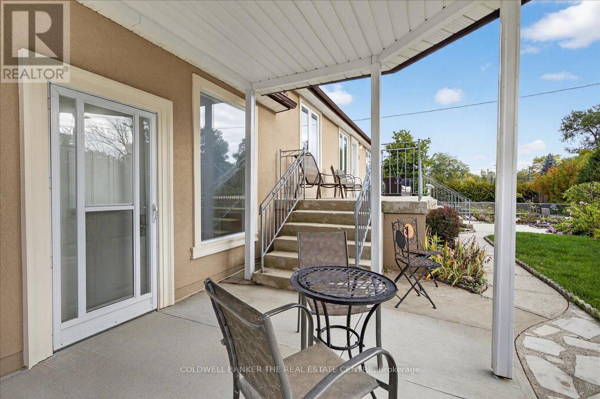 44 GLENWOOD DRIVE - 43