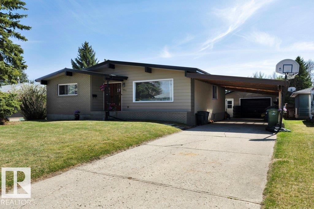 5411 44 AV exterior