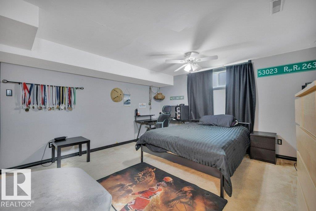 5411 44 AV — photo 31