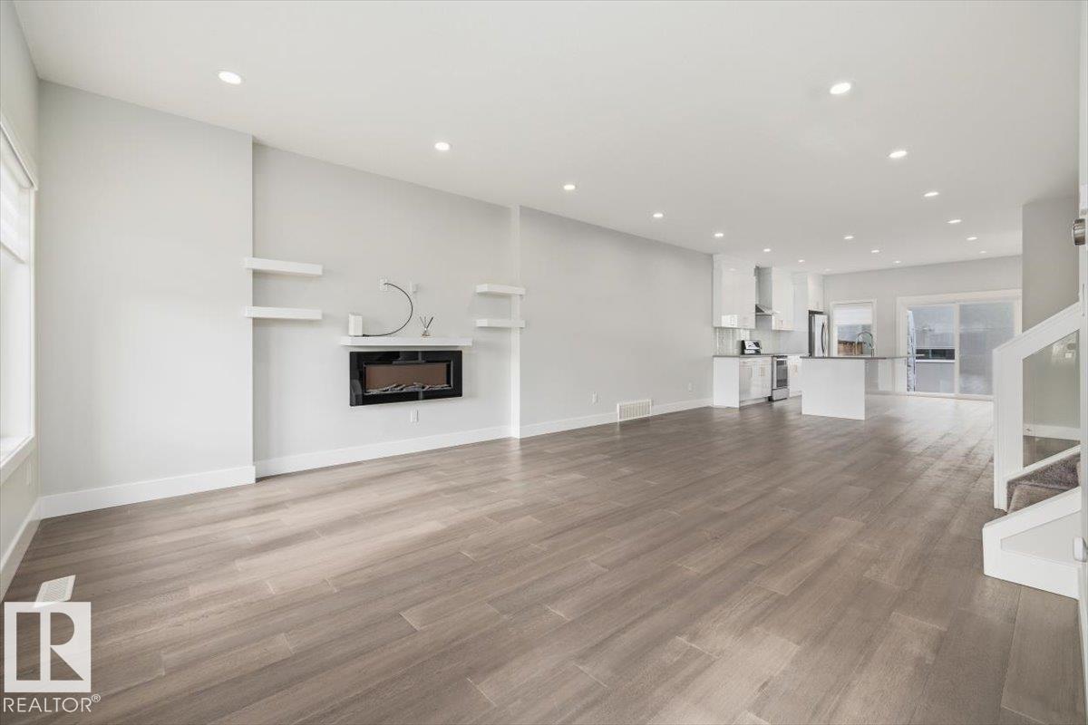 9933 79 ST NW - 4