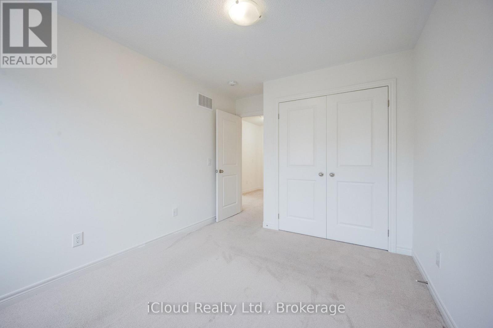 40 FRESNEL ROAD - 36