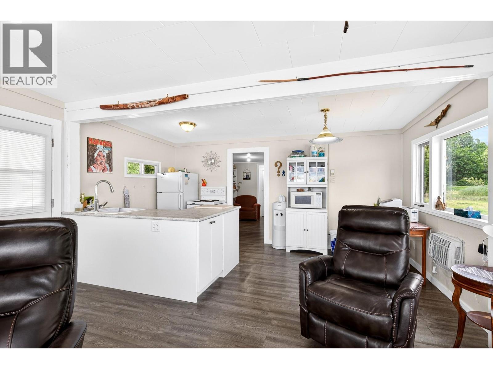 3 Saskatoon Road - 17