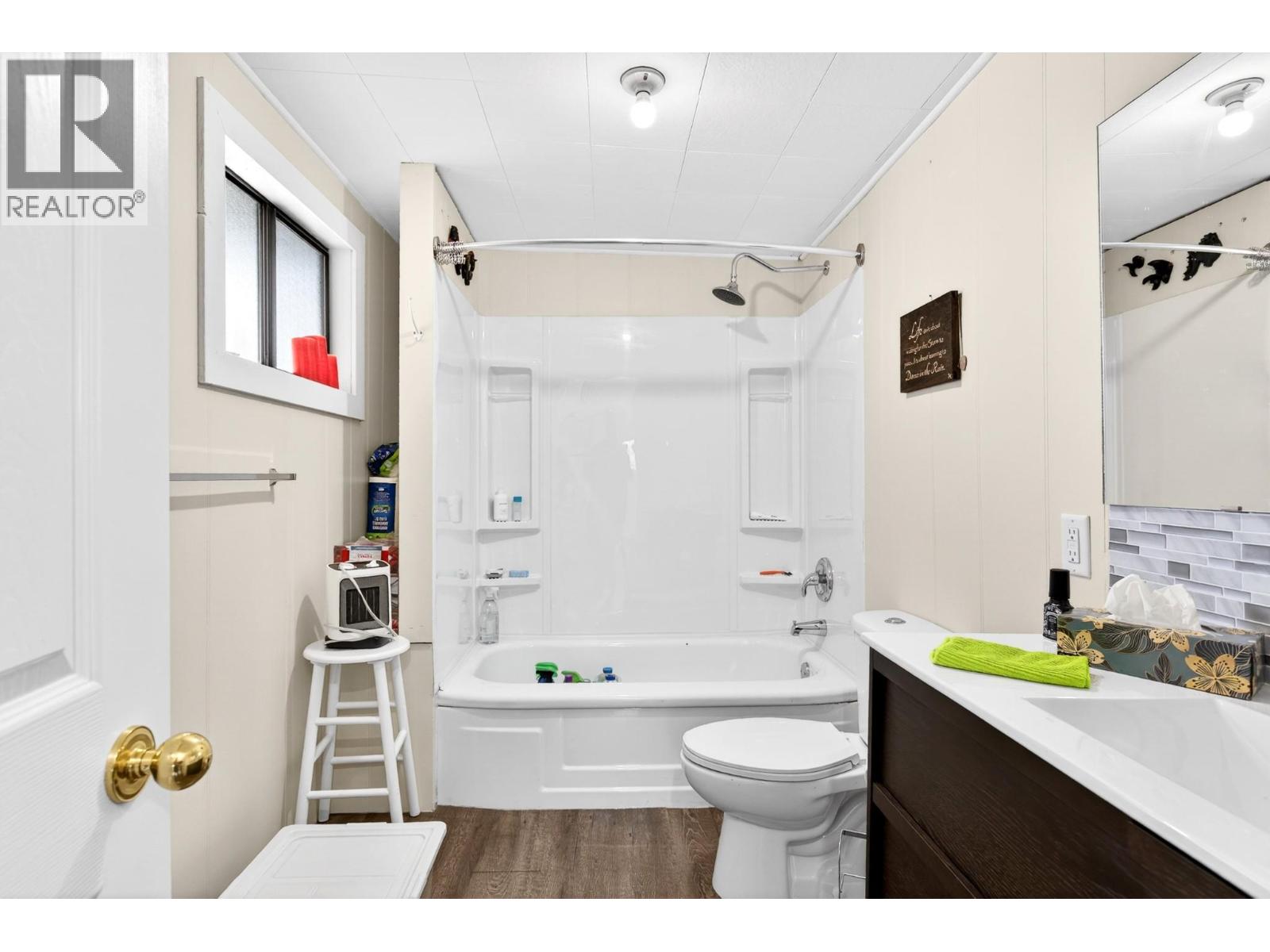 3 Saskatoon Road - 27