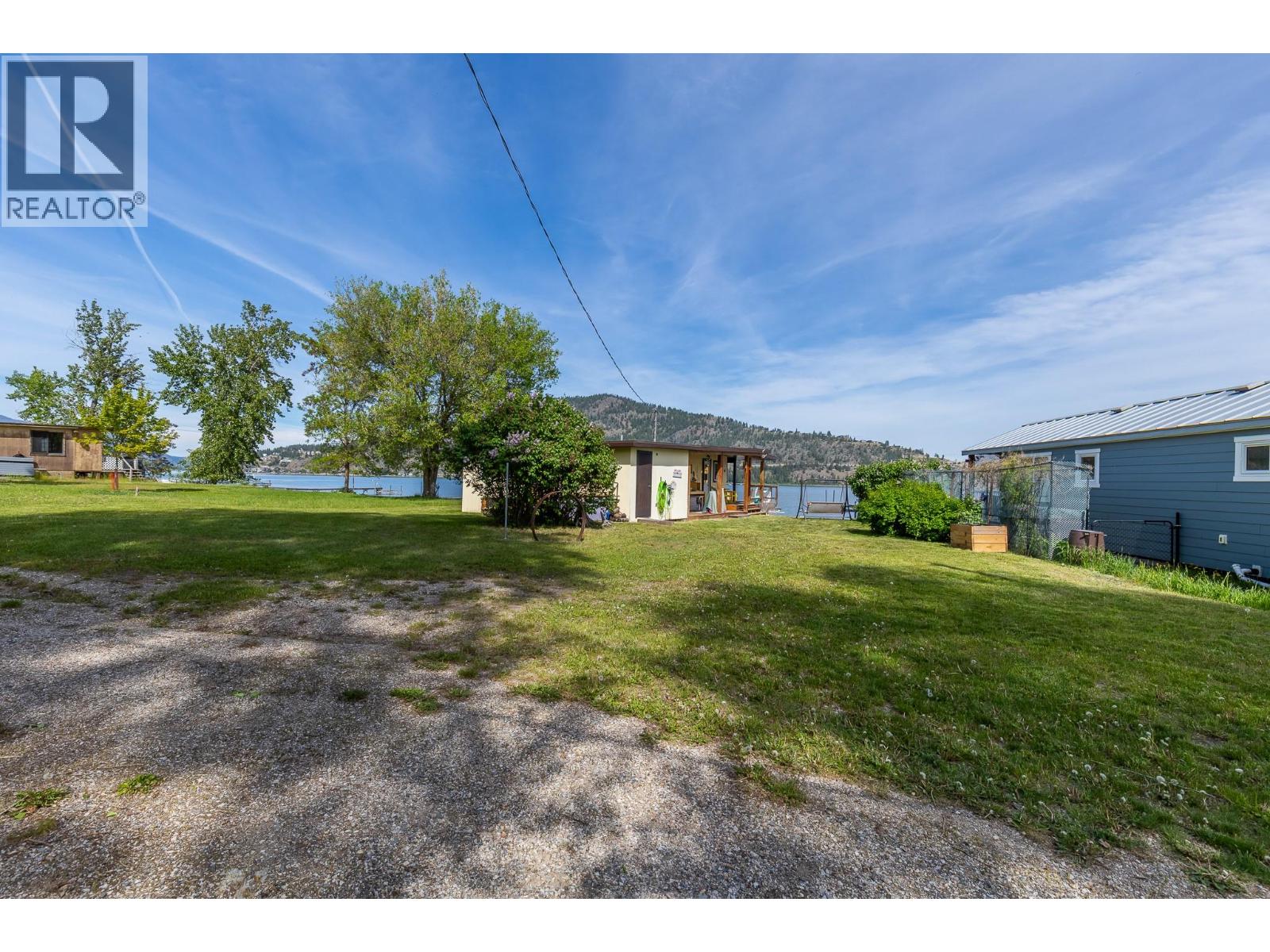 3 Saskatoon Road - 37